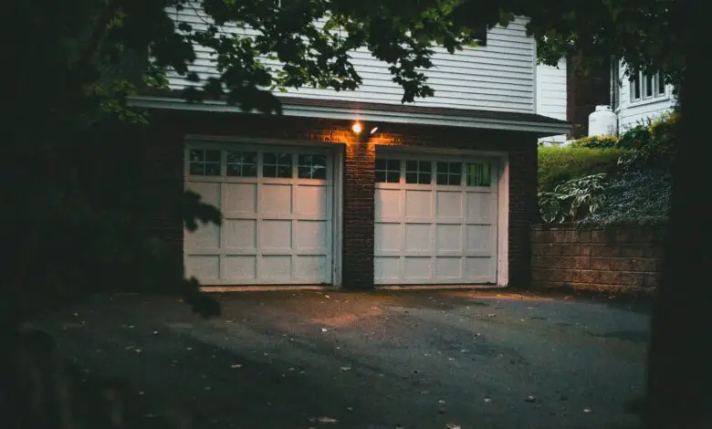 What Size Torsion Spring for 16x7 Garage Door?